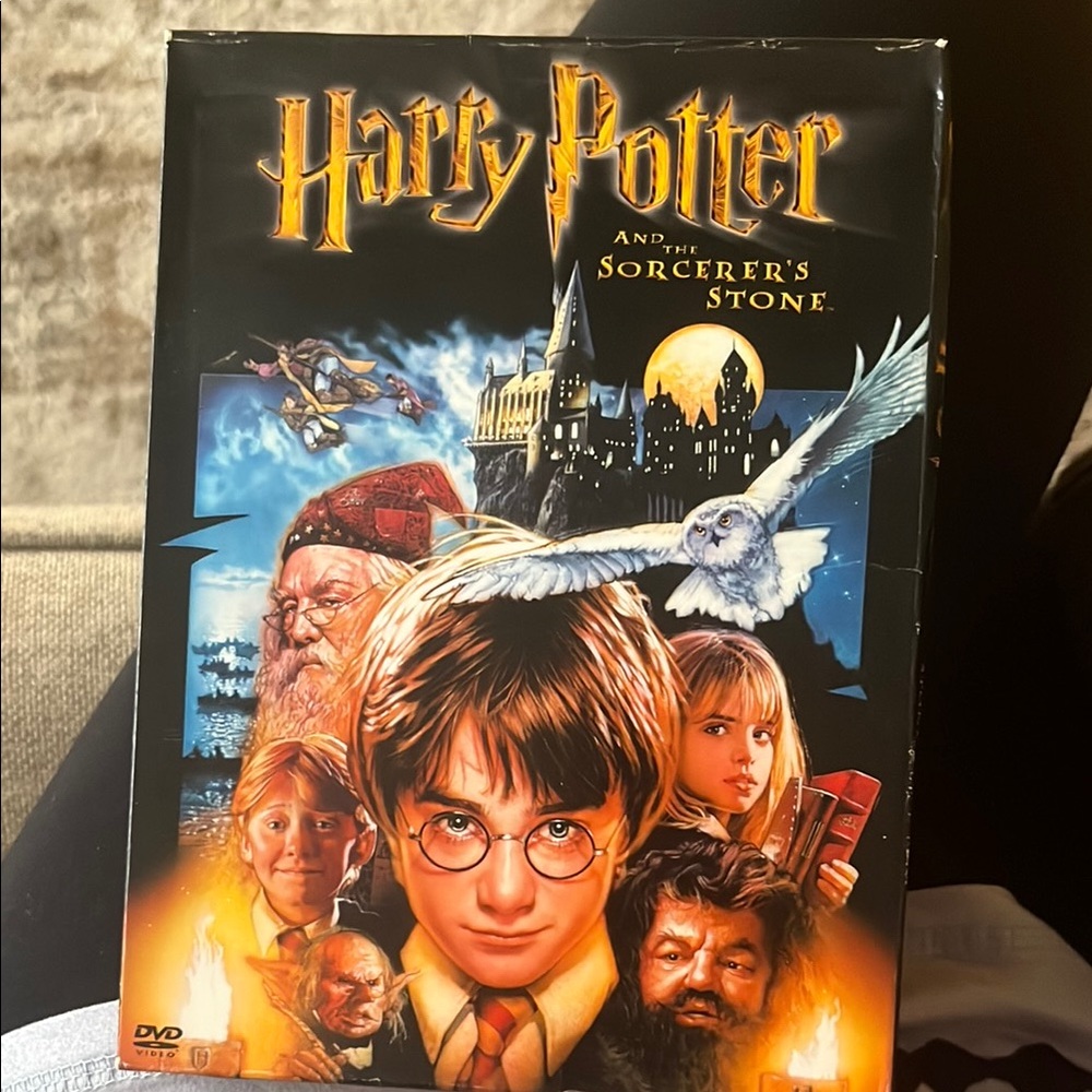 EUC Harry Potter and the Sorcerer's Stone DVD